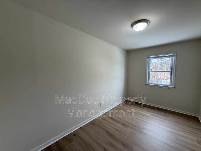 405 Olde Greenwich Circle property image