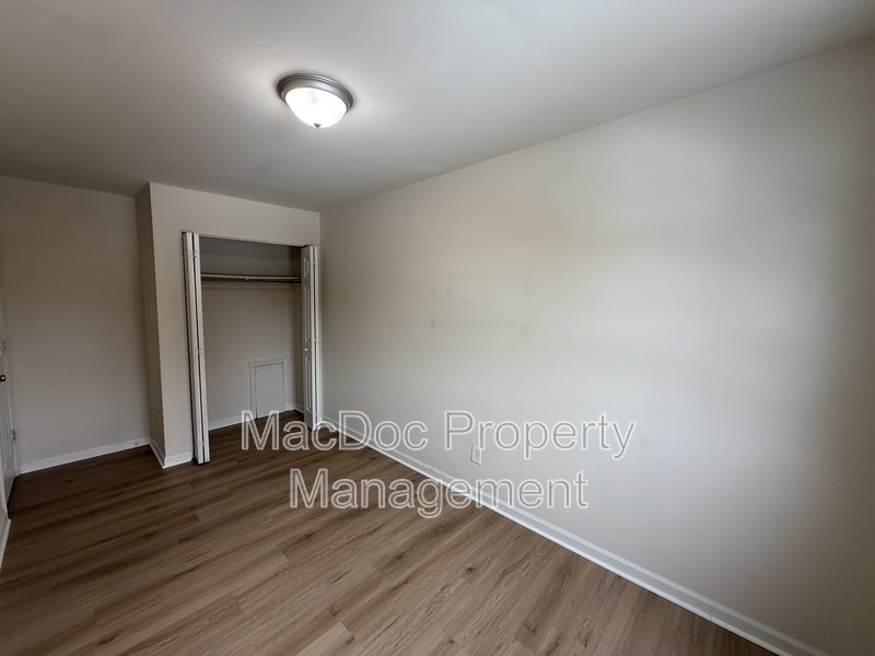 405 Olde Greenwich Circle property image