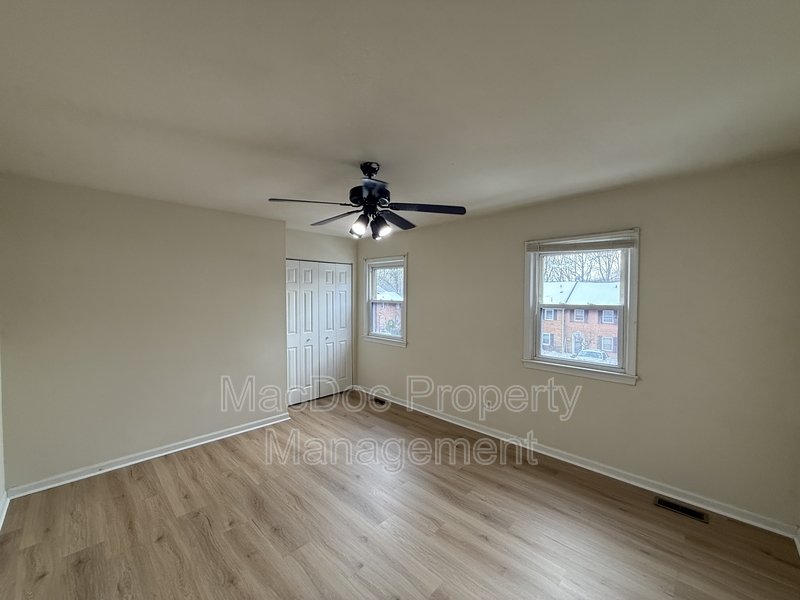 405 Olde Greenwich Circle property image