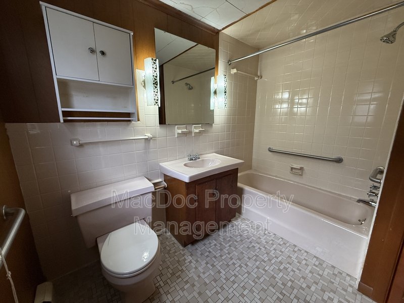 885 Truslow Road property image