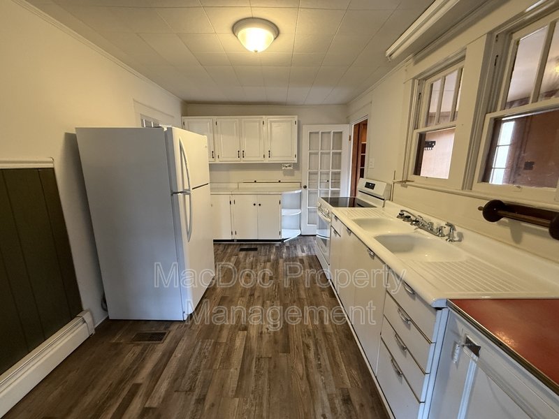 885 Truslow Road property image