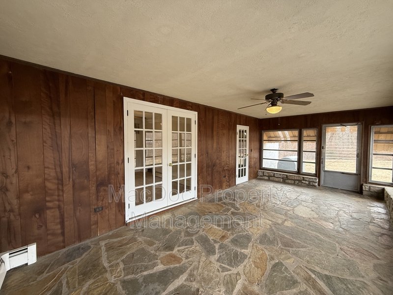 885 Truslow Road property image