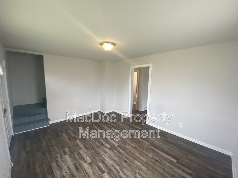 1500 Airport Avenue property image