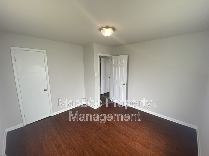 1500 Airport Avenue property image