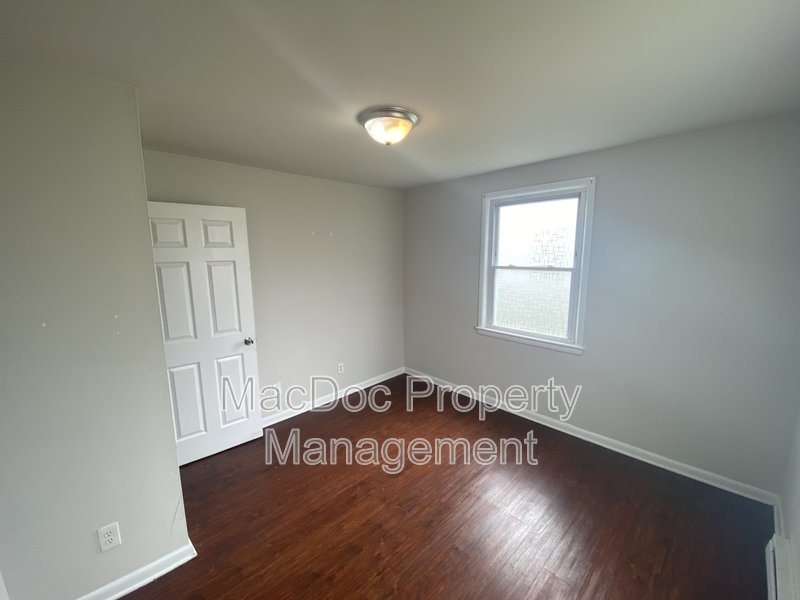 1500 Airport Avenue property image