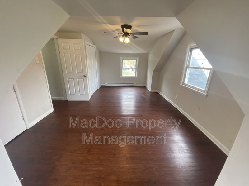 1500 Airport Avenue property image