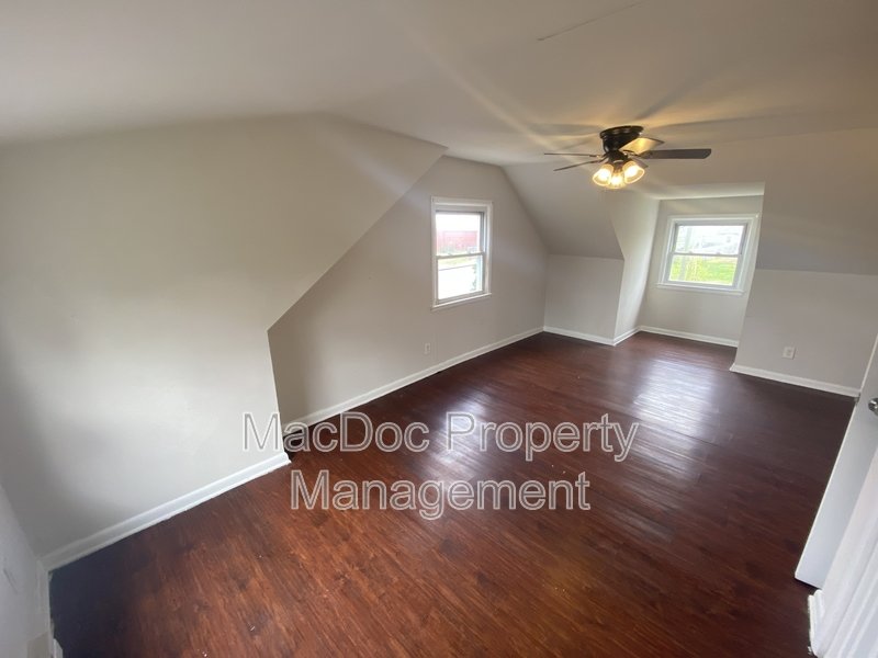 1500 Airport Avenue property image