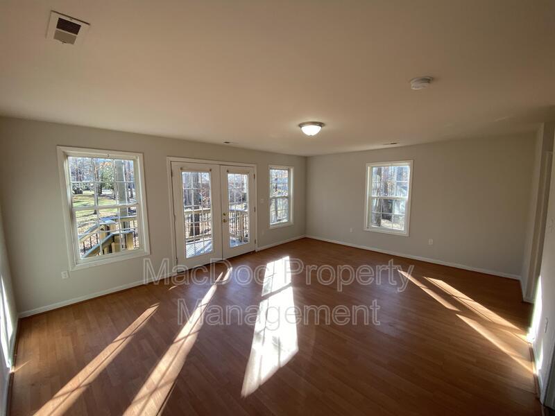 117 Edgehill Drive property image