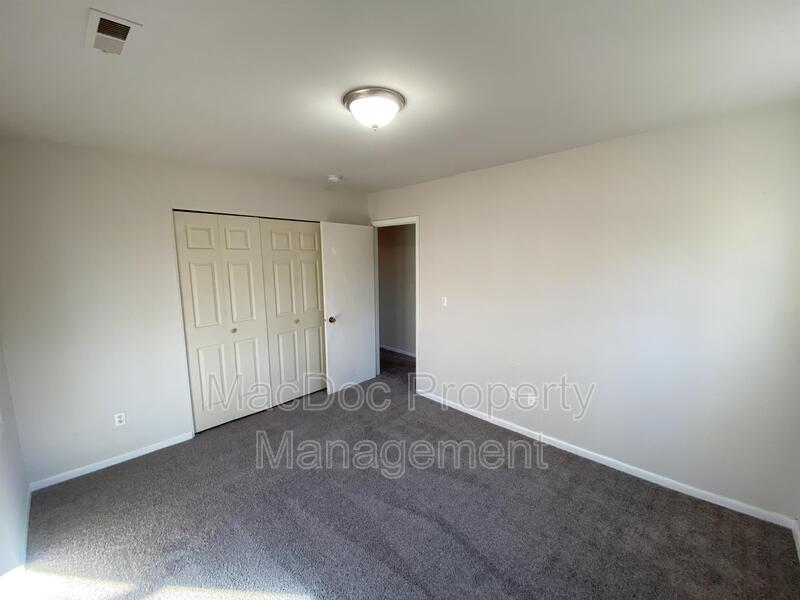 117 Edgehill Drive property image