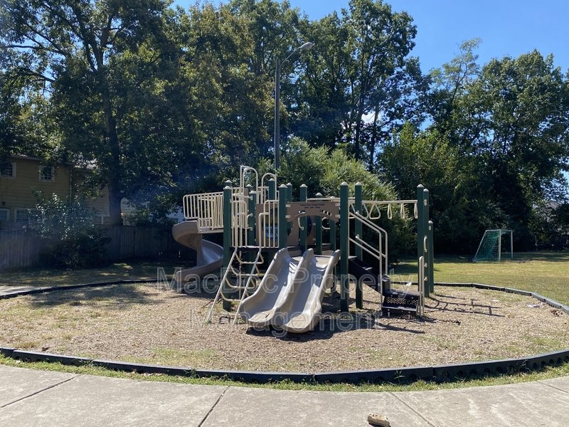 928 Bellows Avenue property image