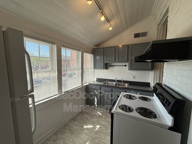 604 Caroline Street - Apt 2 property image