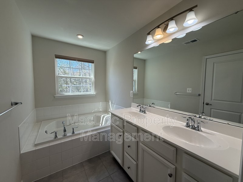 9730 Cedarmass Circle property image