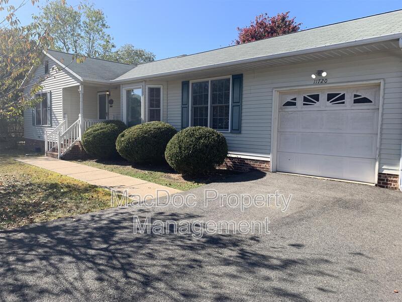 11720 Eisenhower Lane property image