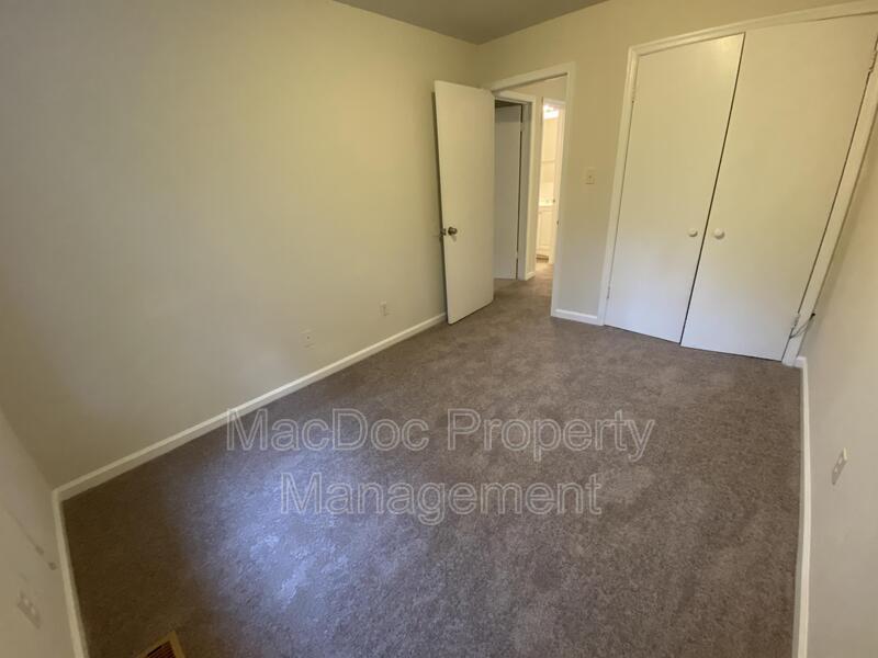 14 Manchester Court property image