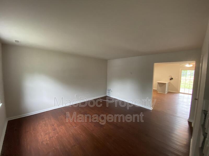 719 Olde Greenwich Circle property image