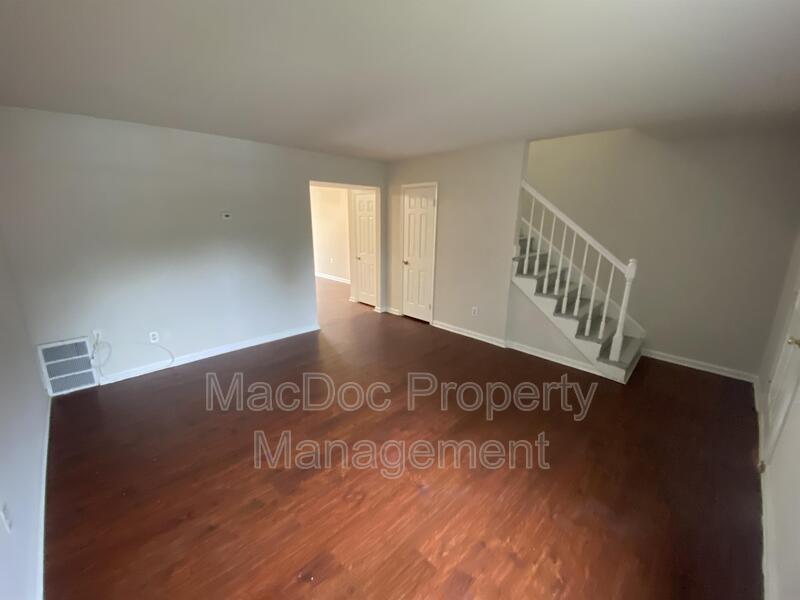 719 Olde Greenwich Circle property image