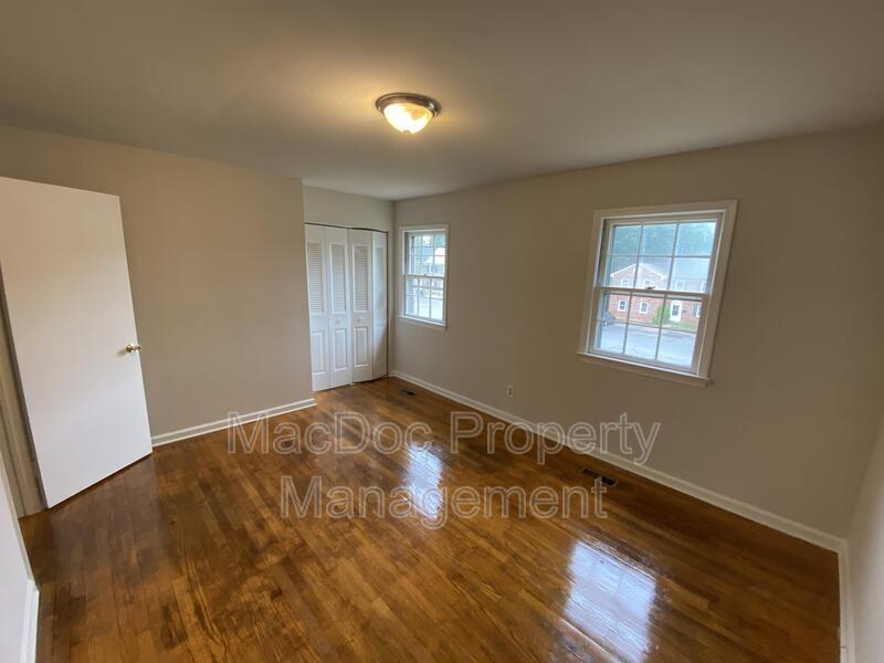 719 Olde Greenwich Circle property image