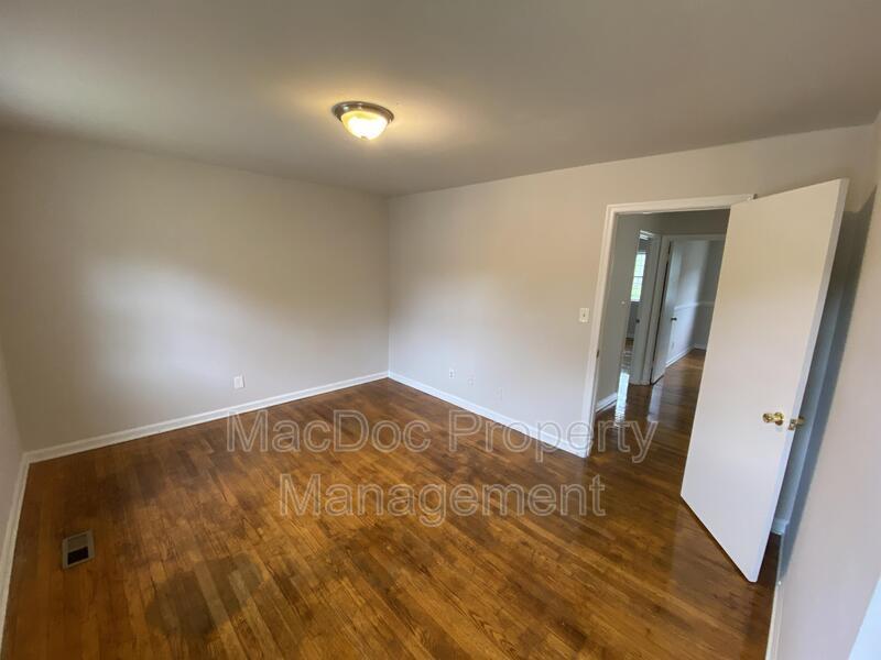 719 Olde Greenwich Circle property image