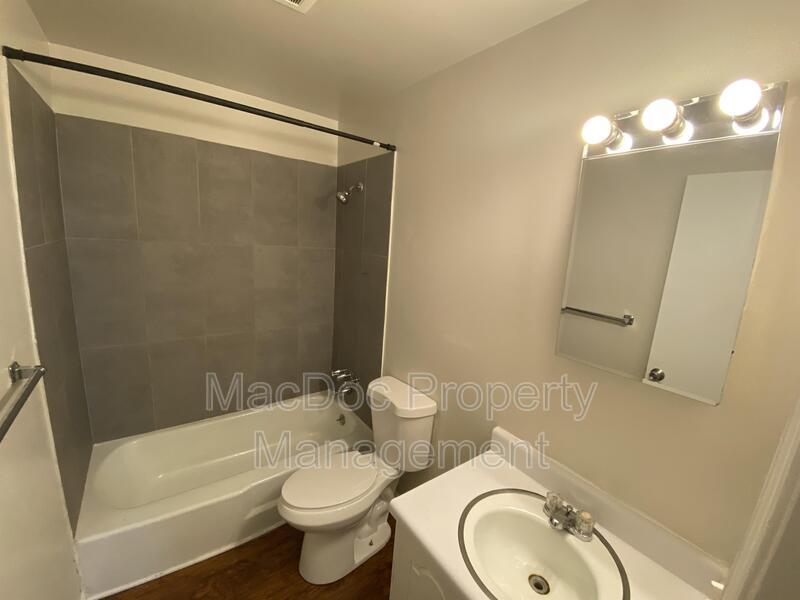 719 Olde Greenwich Circle property image