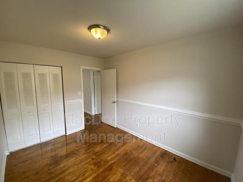 719 Olde Greenwich Circle property image