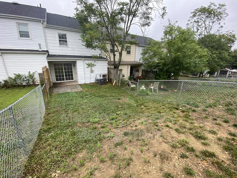 719 Olde Greenwich Circle property image