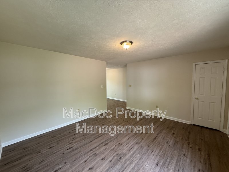 12909 Dubin Dr property image