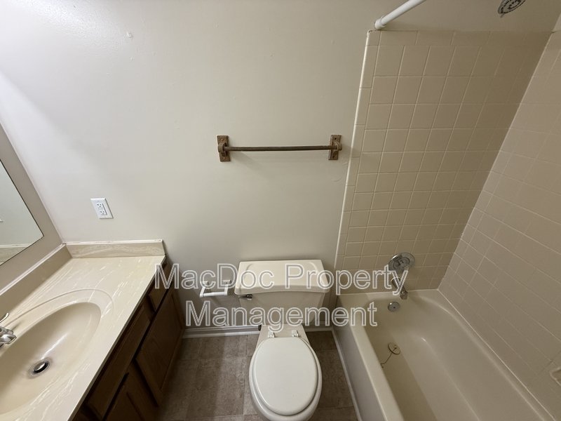 12909 Dubin Dr property image