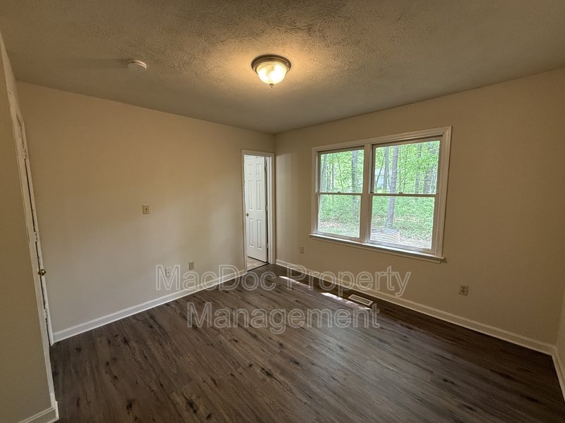 12909 Dubin Dr property image