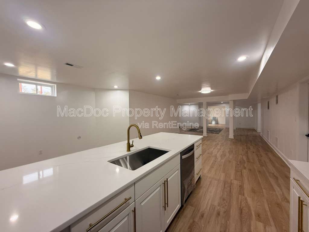 10402 Laurel Ridge Way - BASEMENT Downstairs Apt Fredericksburg, VA 22408 property image