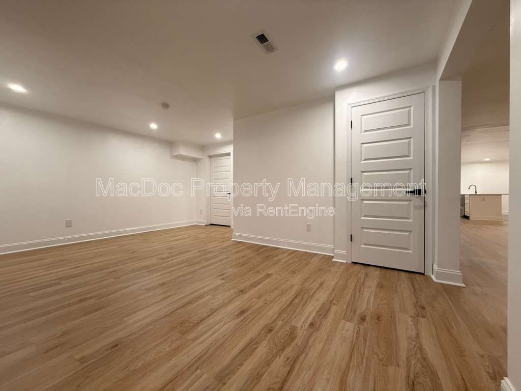 10402 Laurel Ridge Way - BASEMENT Downstairs Apt Fredericksburg, VA 22408 property image