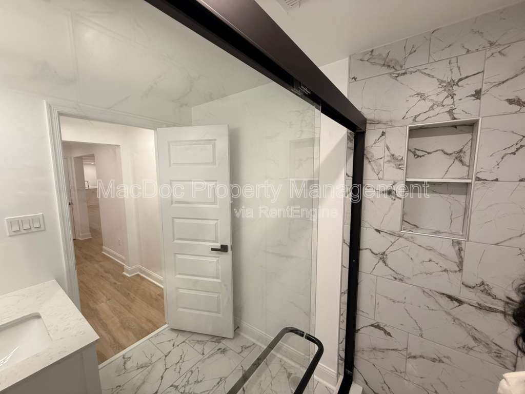 10402 Laurel Ridge Way - BASEMENT Downstairs Apt Fredericksburg, VA 22408 property image