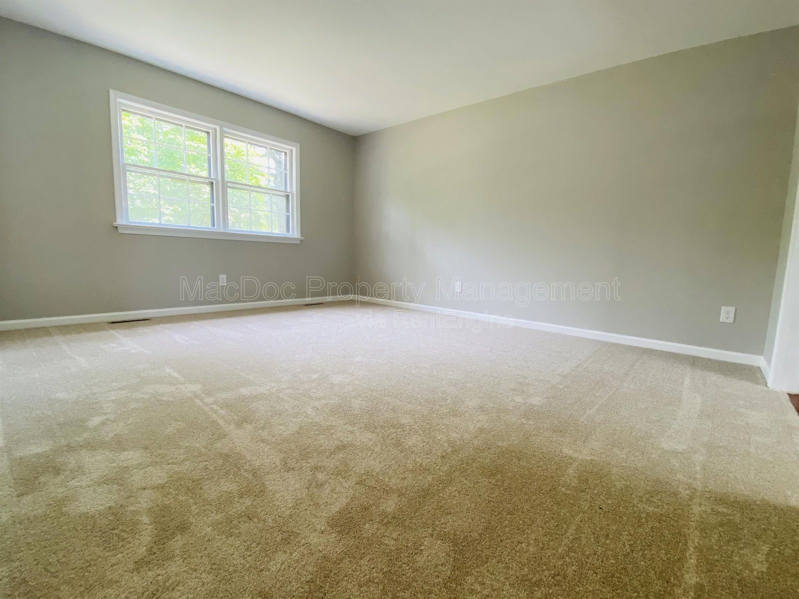 12202 McClain Street Fredericksburg, VA 22407 property image