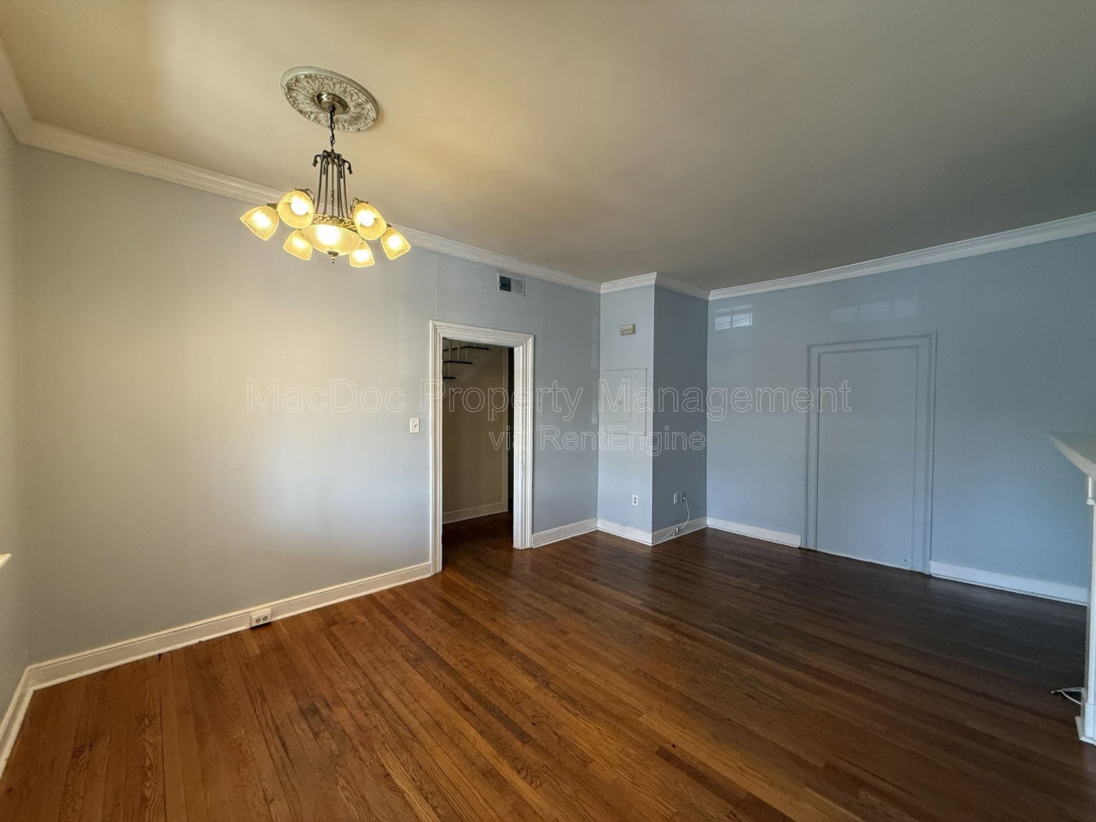 604 Caroline Street - Apt 2 Fredericksburg, VA 22401 property image