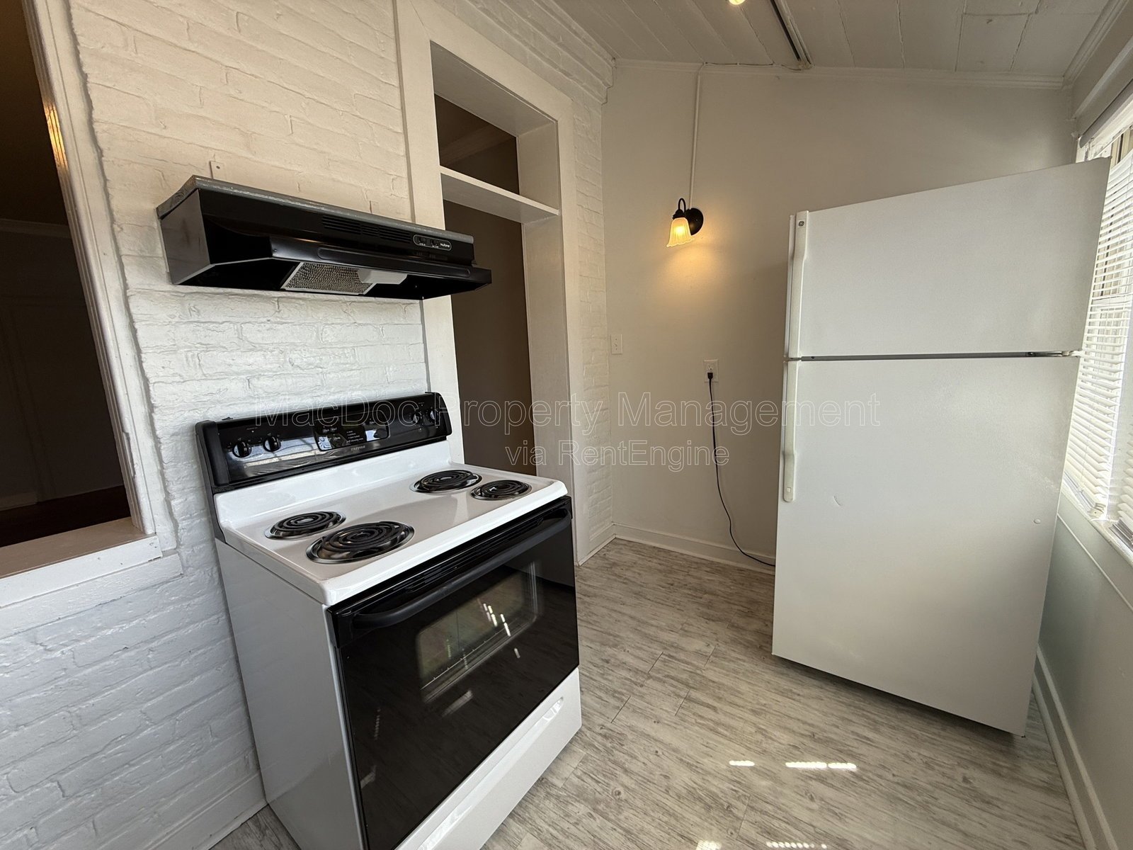 604 Caroline Street - Apt 2 Fredericksburg, VA 22401 property image