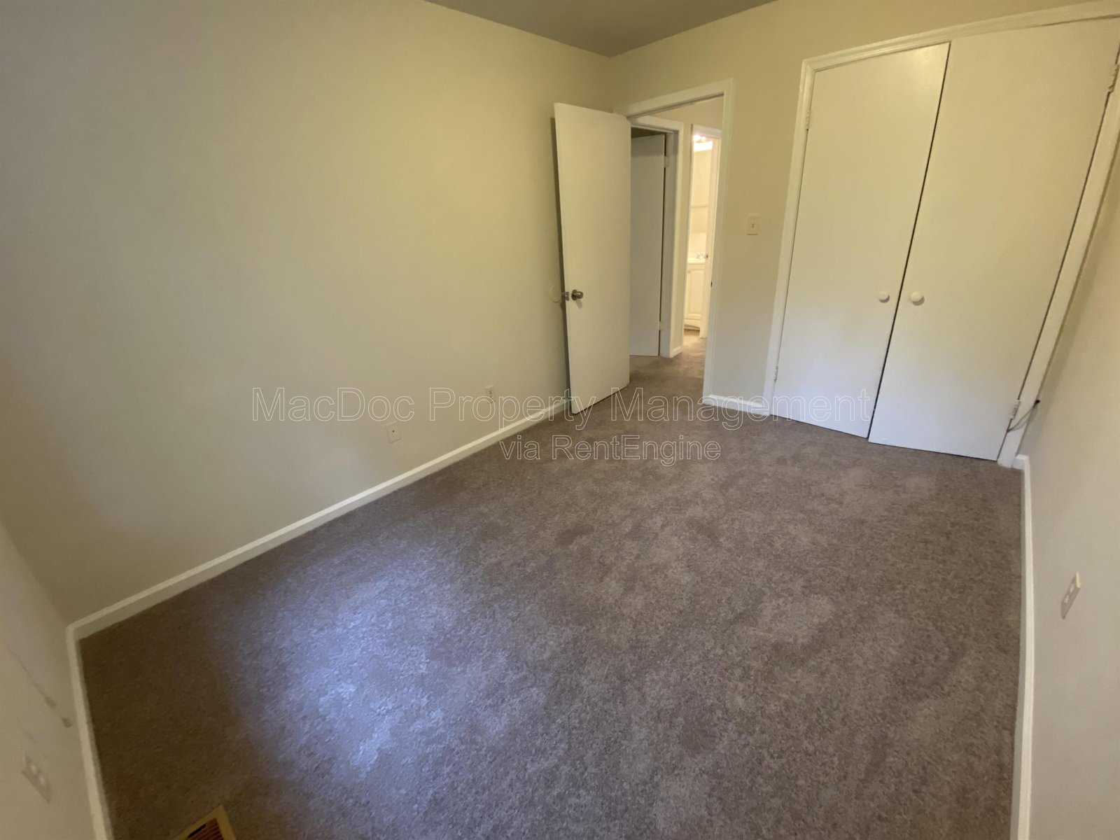 14 Manchester Court Fredericksburg, VA 22408 property image