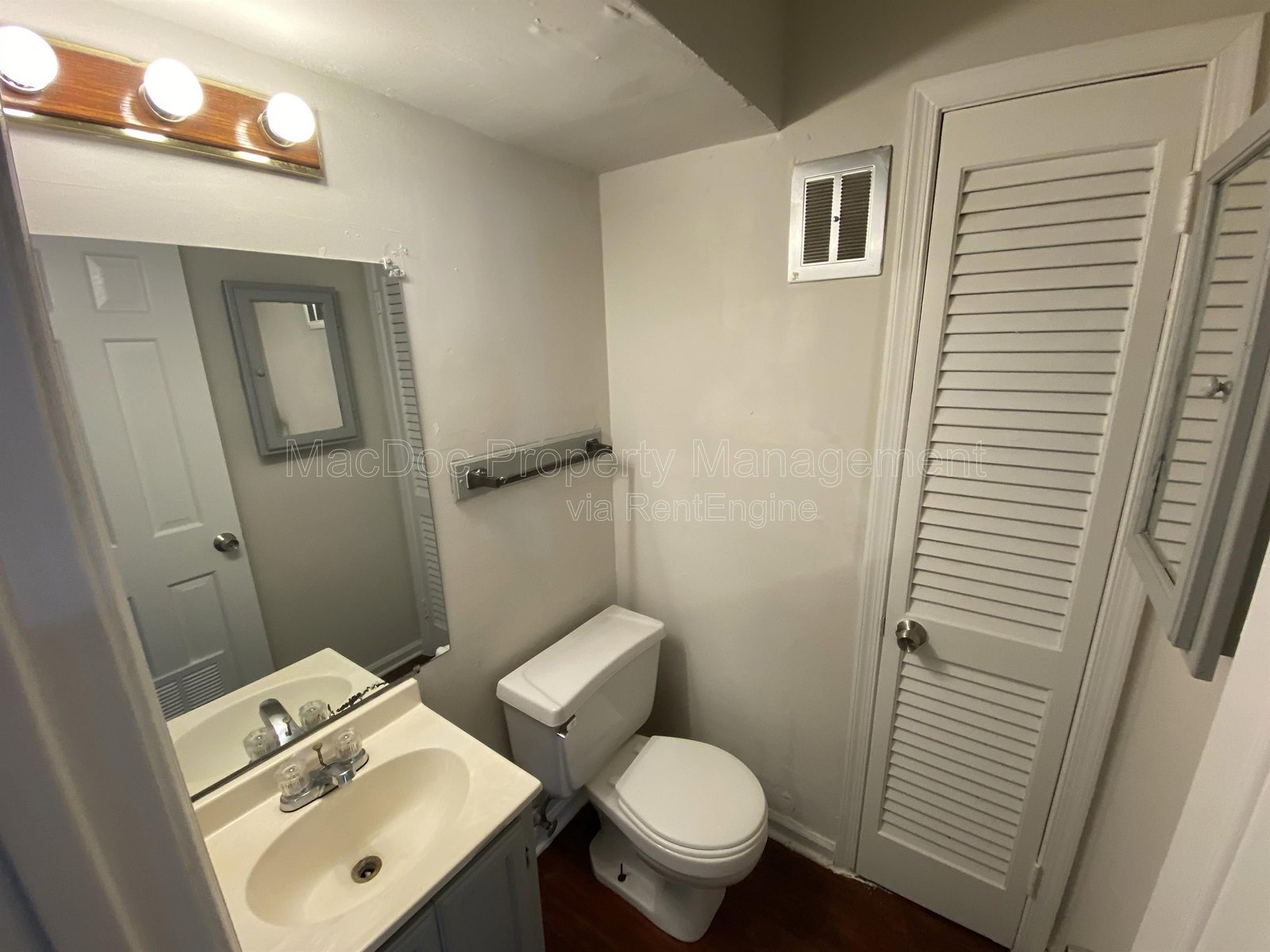 719 Olde Greenwich Circle Fredericksburg, VA 22408 property image