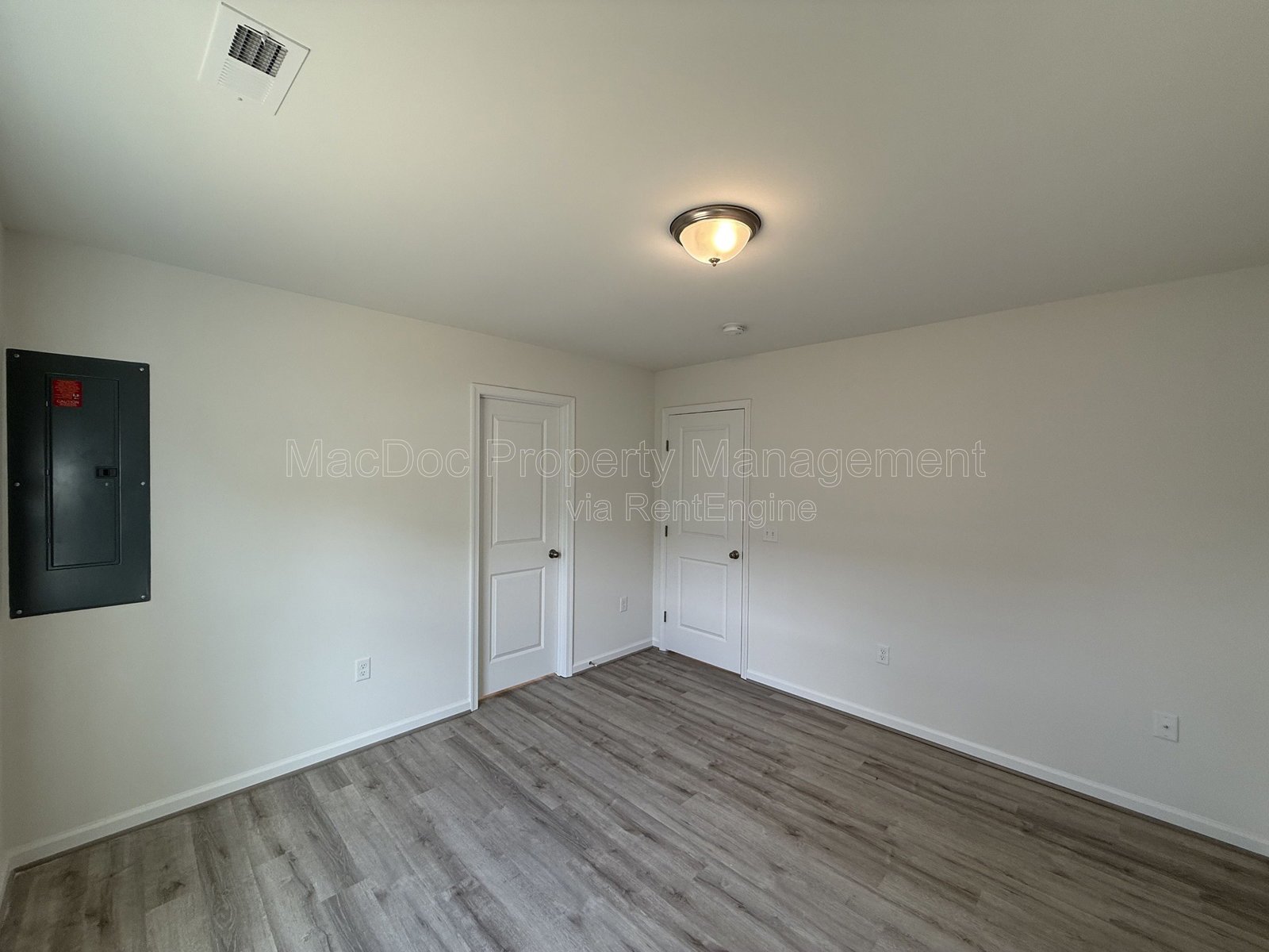 990 Ebb Tide Drive Colonial Beach, VA 22443 property image