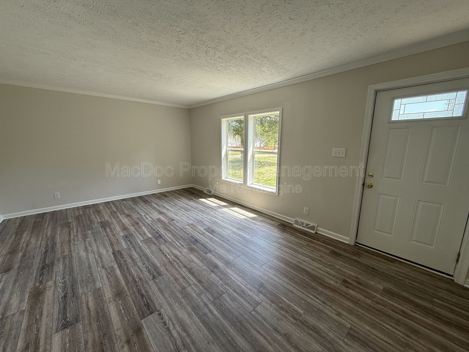 10504 Benchmark Road Fredericksburg, VA 22408 property image