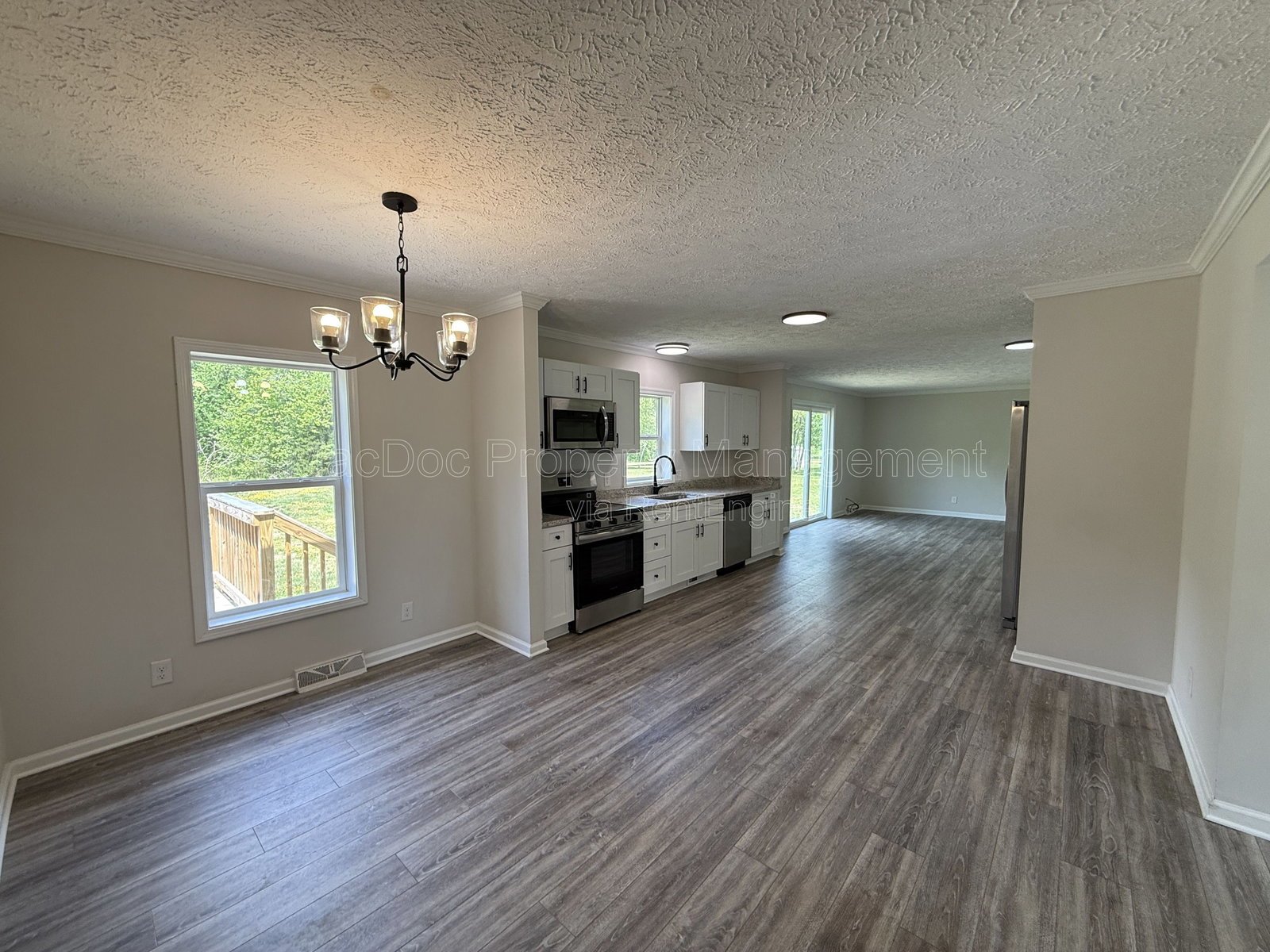 10504 Benchmark Road Fredericksburg, VA 22408 property image