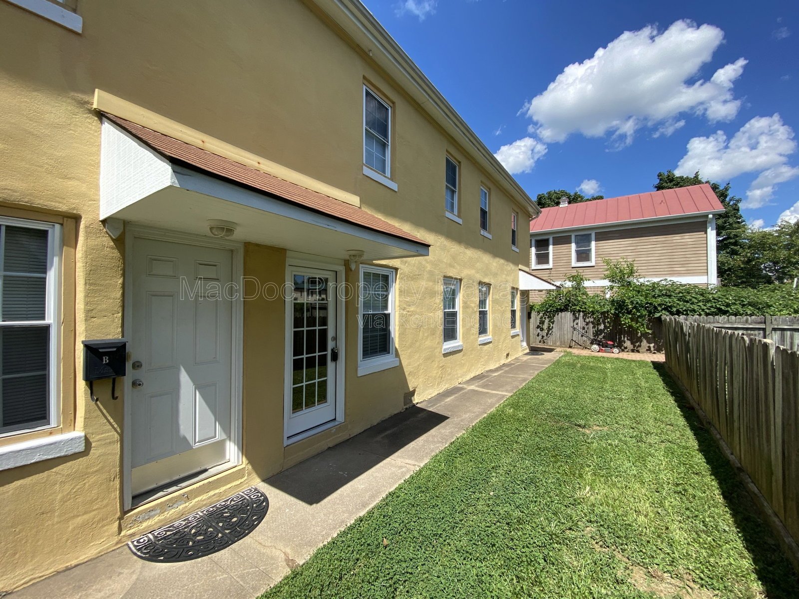 1115 Winchester Street - C Fredericksburg, VA 22401 property image
