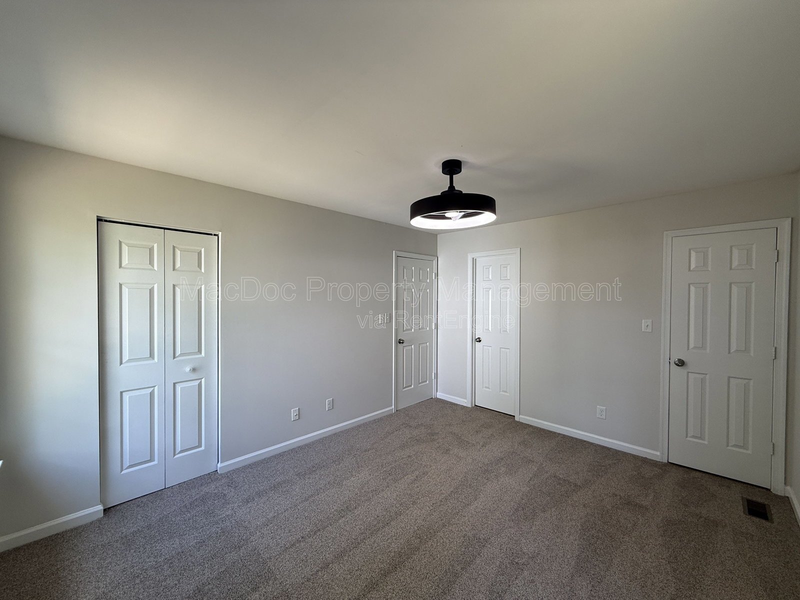 10910 Chesterwood Drive Spotsylvania, VA 22553 property image