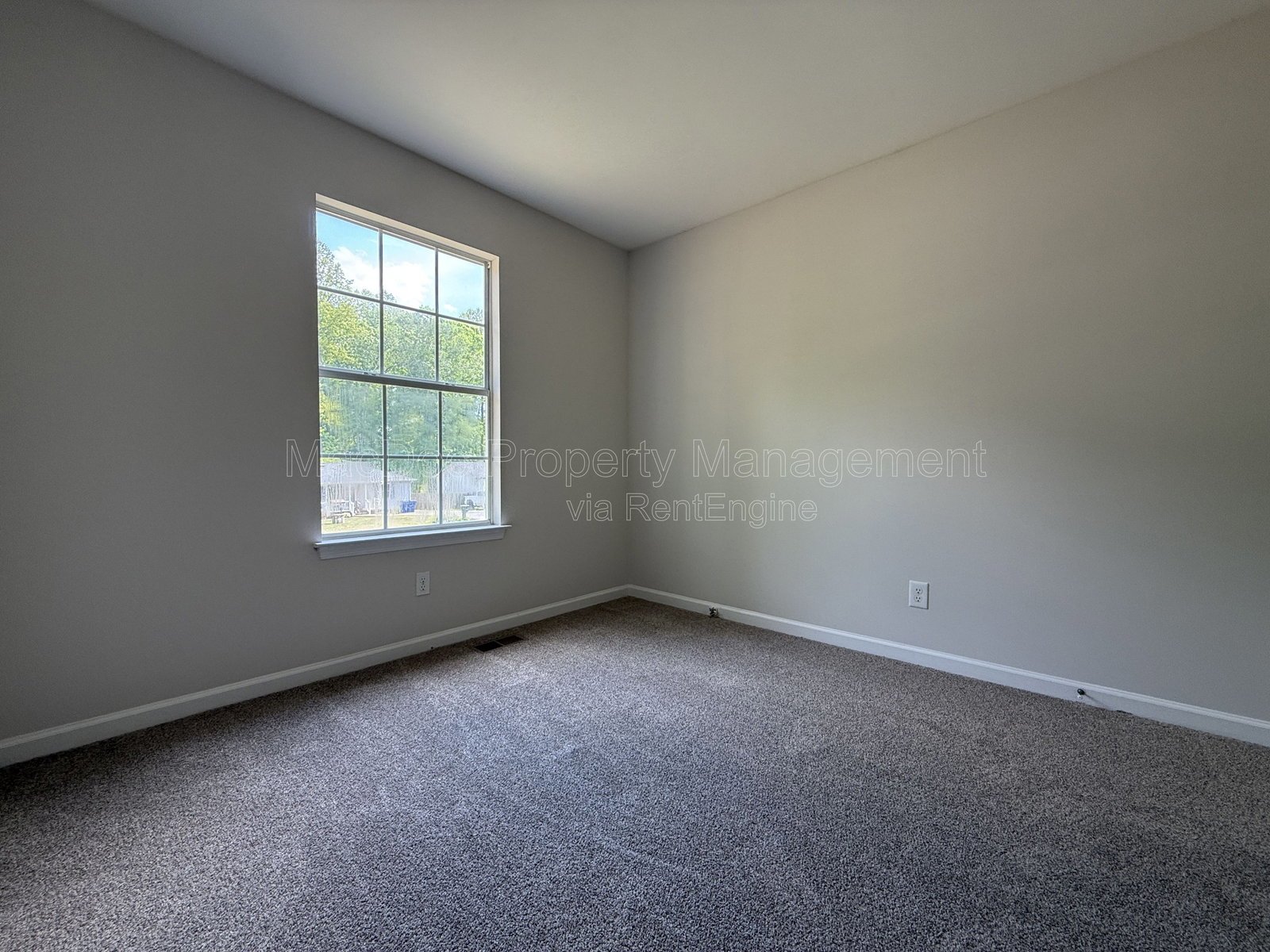 10910 Chesterwood Drive Spotsylvania, VA 22553 property image