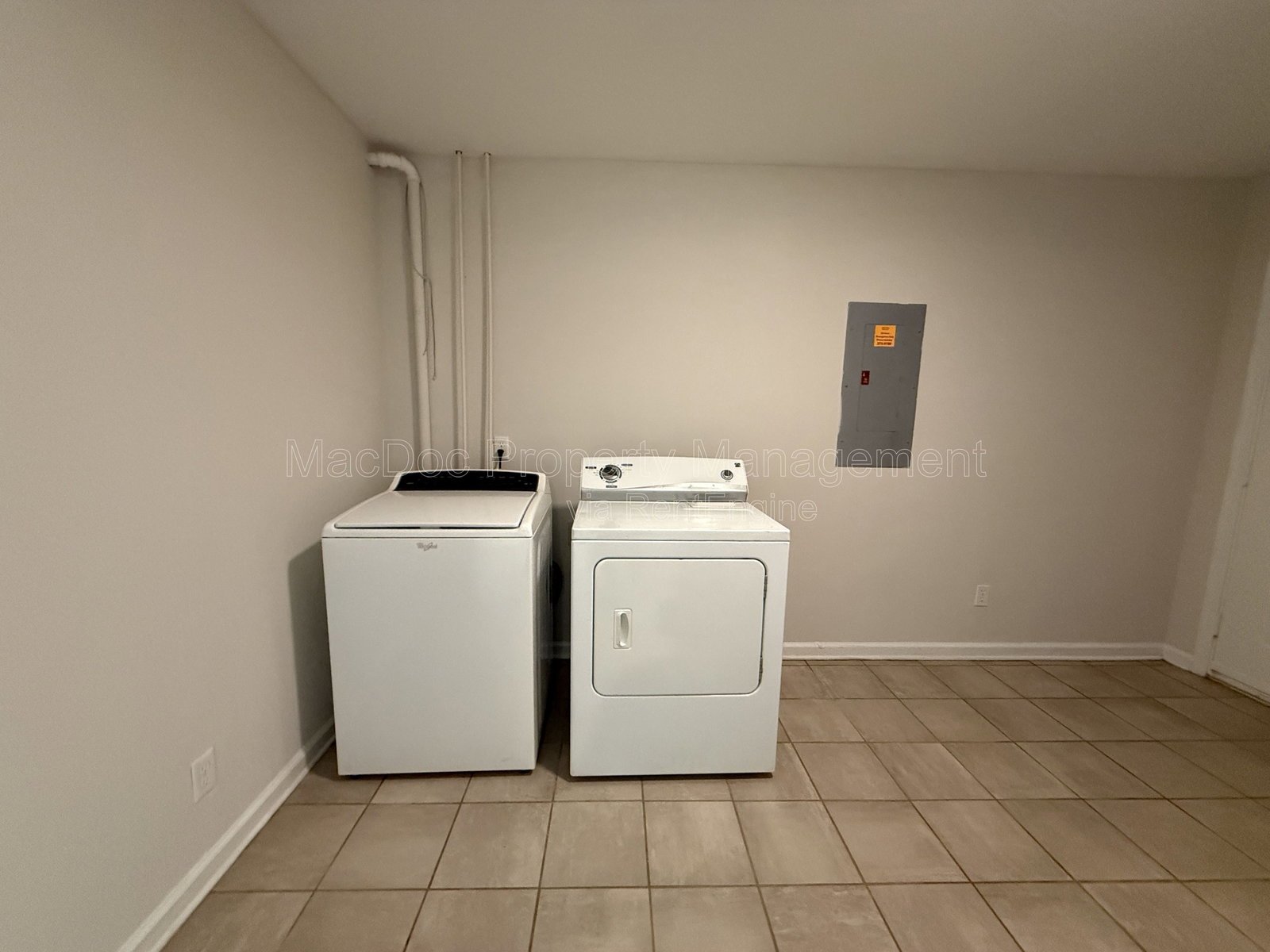 10910 Chesterwood Drive Spotsylvania, VA 22553 property image