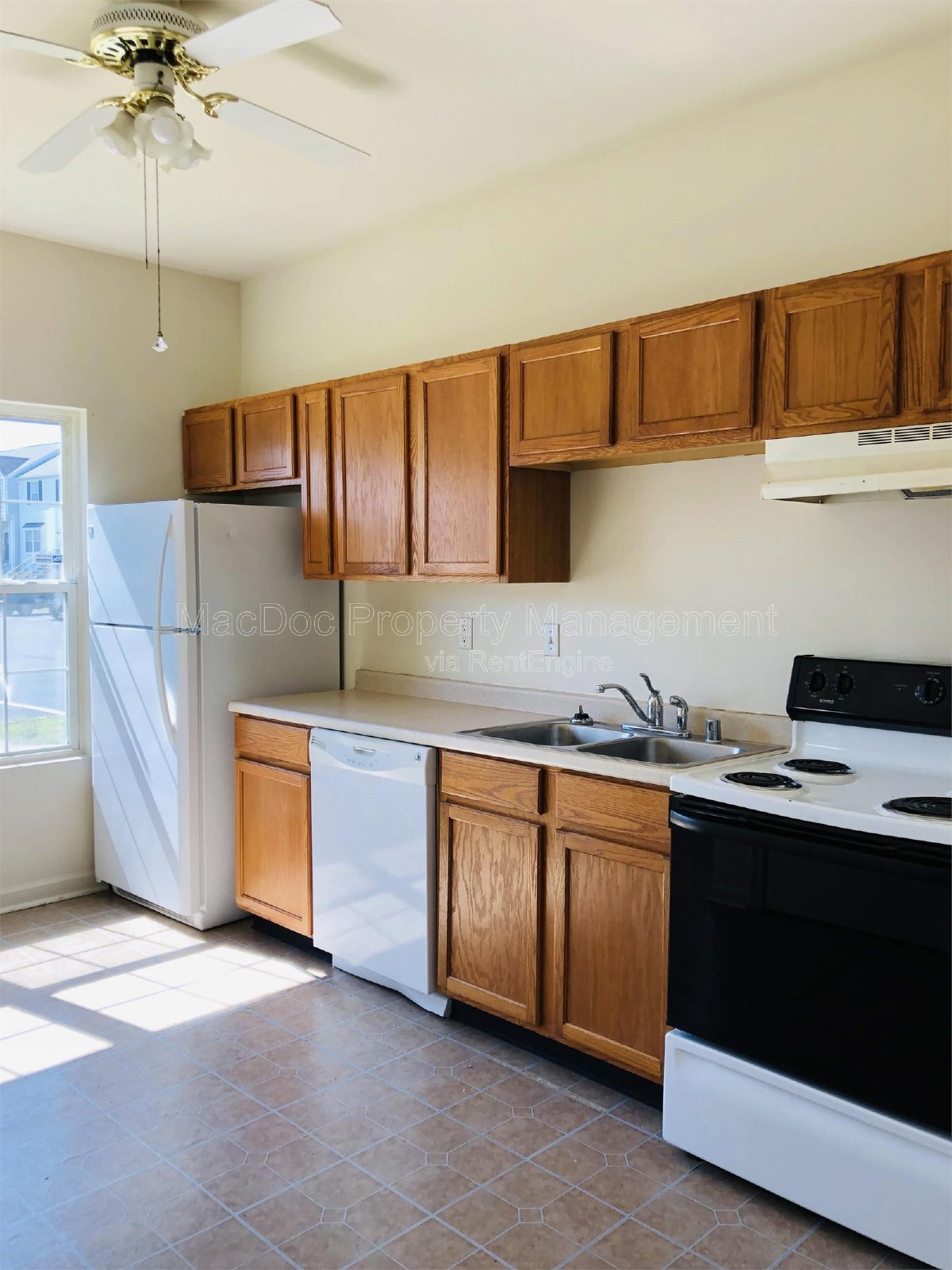 11009 Bevin Drive Fredricksburg, VA 22408 property image