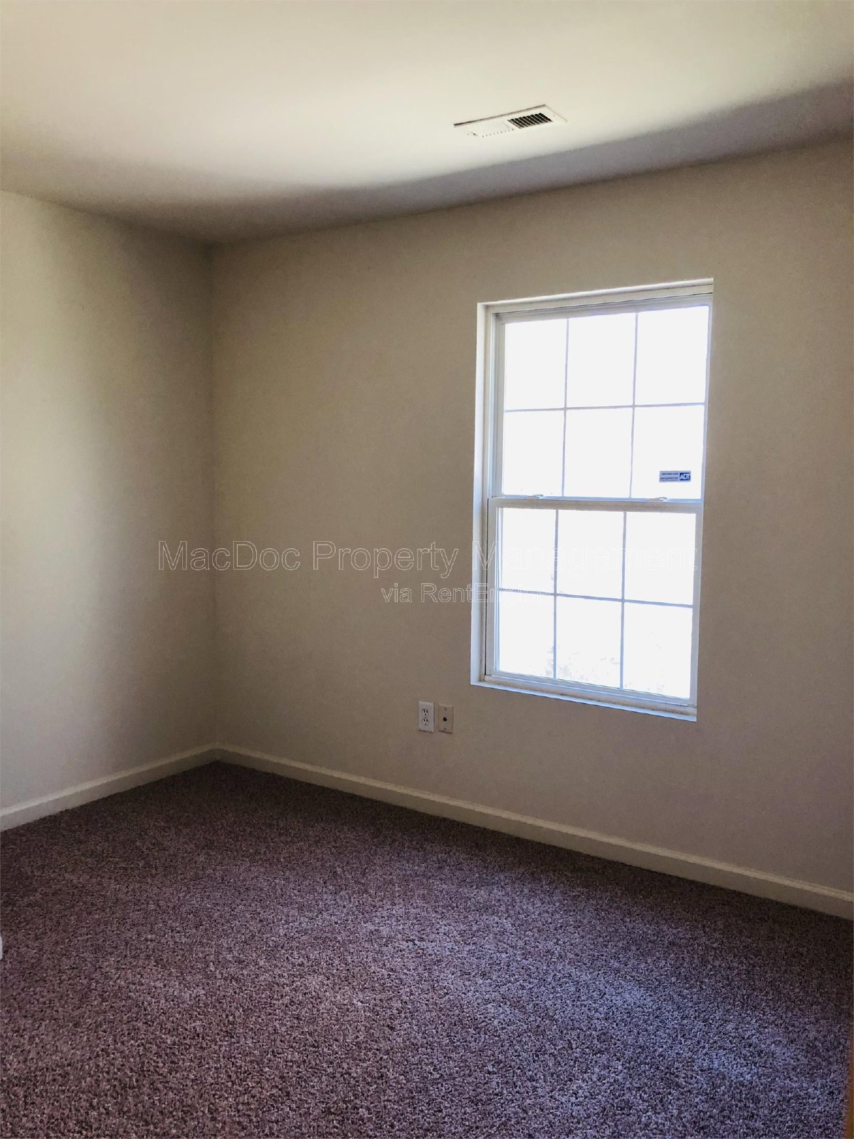 11009 Bevin Drive Fredricksburg, VA 22408 property image