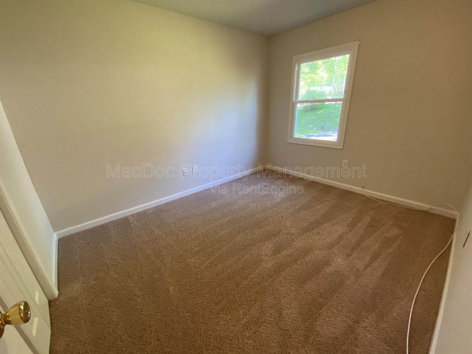 6022 Battlefield Green Drive Fredericksburg, VA 22407 property image