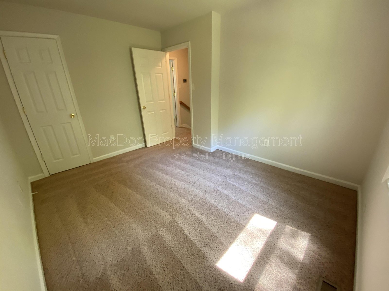 6022 Battlefield Green Drive Fredericksburg, VA 22407 property image
