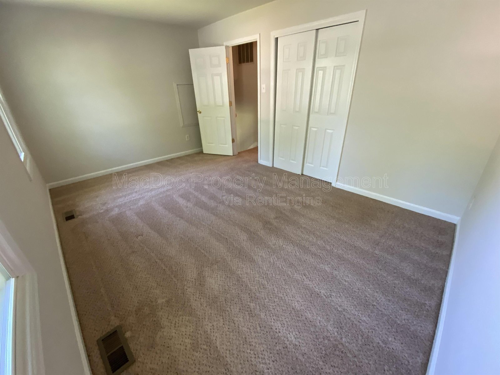 6022 Battlefield Green Drive Fredericksburg, VA 22407 property image