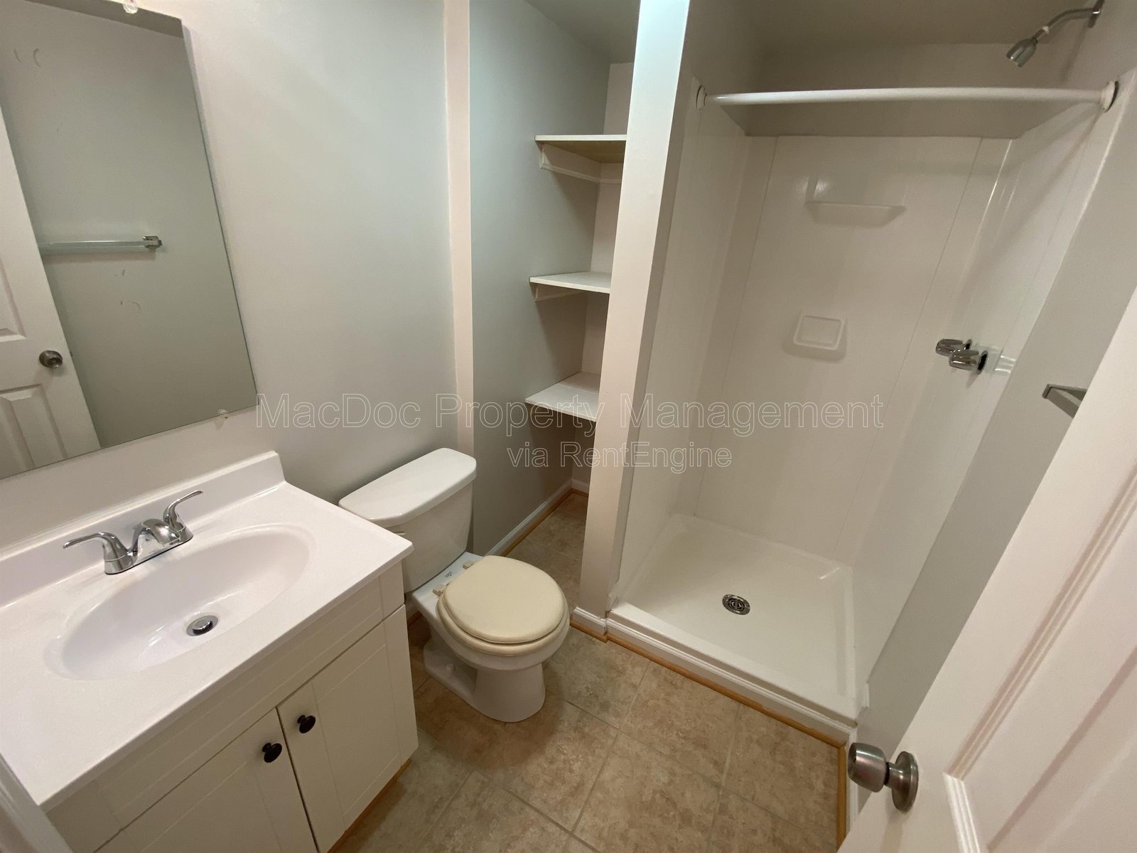6022 Battlefield Green Drive Fredericksburg, VA 22407 property image