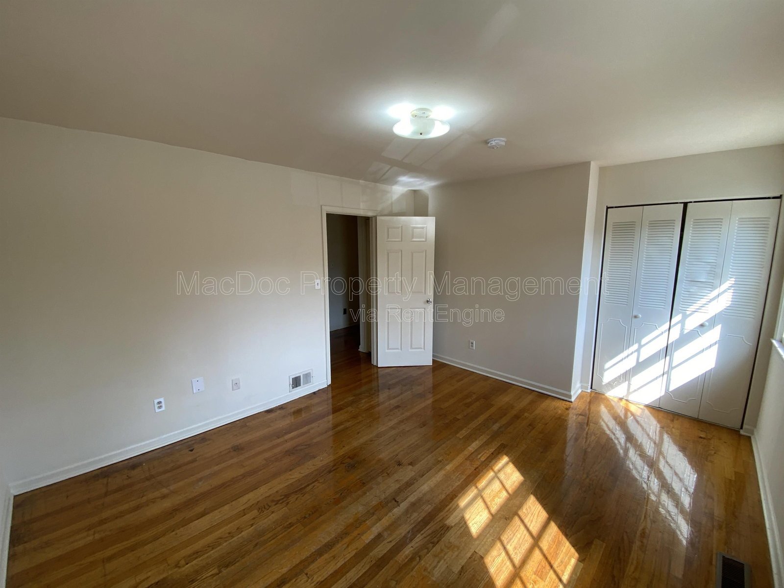 706 Olde Greenwich Circle Fredricksburg, VA 22408 property image